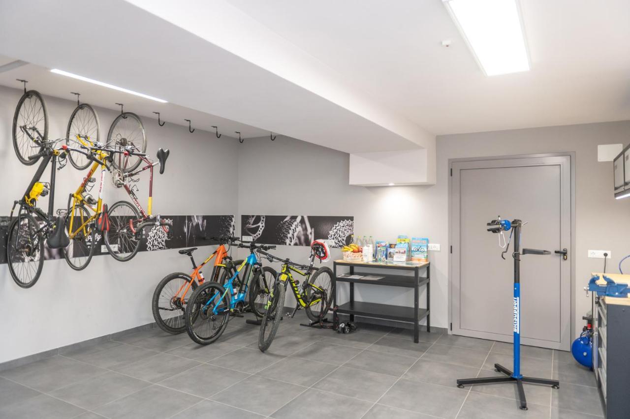 Raffy Family & Bike Hotel Diano Marina Ngoại thất bức ảnh