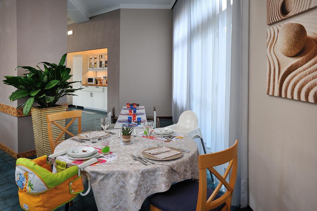 Raffy Family & Bike Hotel Diano Marina Ngoại thất bức ảnh